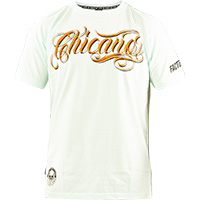 T-Shirt mit Tattoo Motiv<br><ul><li><span class=art_list_head>Fact of Life T-Shirt Chicano TS-89</span> in Hellblau</li><li>Kurzarm Shirt</li><li>Großer detailreicher Print mit Schriftzügen auf der Vorder- und Rückseite</li><li>Kontrastnähte auf den Schultern und entlang der Seiten<li><li>Gesticktes Logo auf dem linken Ärmel</li><li>Logo Print am unteren Saum sowie Logo Patch auf der rechten Seite</li>  <li>100 % Baumwolle</li> ...